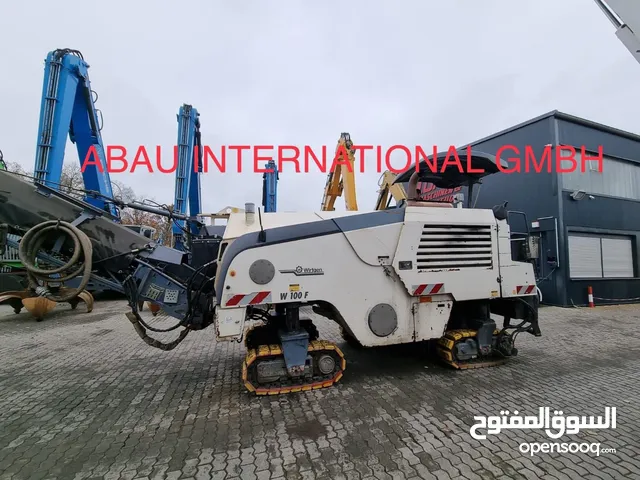 كاشطة Wirtgen 100F/استراد المانيا وصلت ليبيا