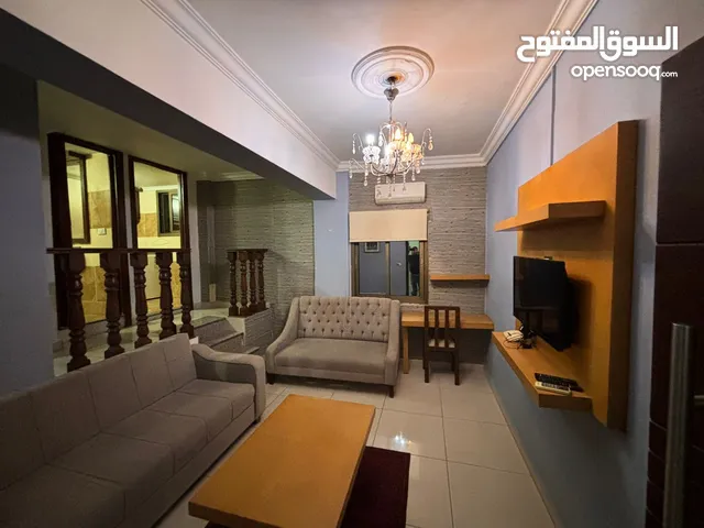 شقه للإيجار في شارع الحمرا