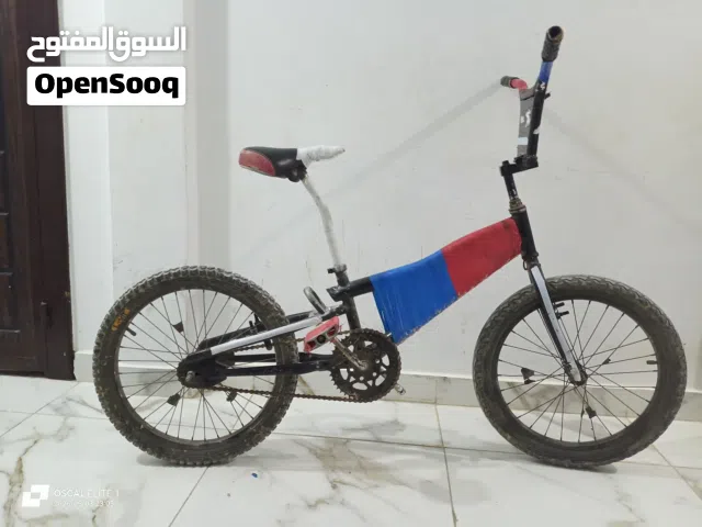 دراجه في حاله جيده 100% استعمال قليل بسعر 270عجله  20  المكان مصراته قصر أحمد