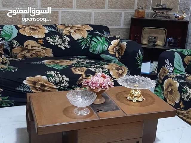 155 m2 4 Bedrooms Townhouse for Sale in Zarqa Hay Al Ameer Mohammad