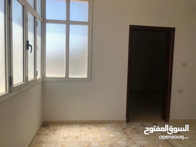 160 m2 2 Bedrooms Apartments for Rent in Tripoli Abu Saleem