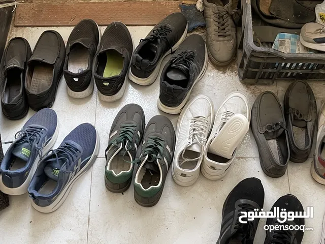 44 Sport Shoes in Basra