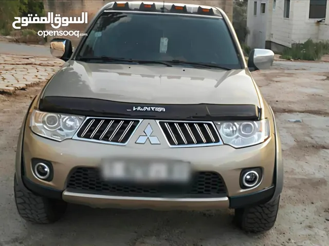 تندر ميتسوبيشي هنتر  4×4 ديزل تيربو ماطور 2500 ديزل تيربو جير عادي  ...