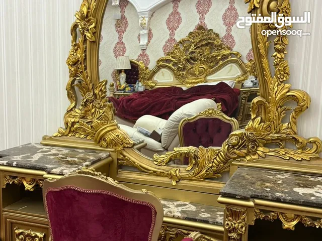 تسريحة مع الكرسي مصنوعة من خشب دمياطي
