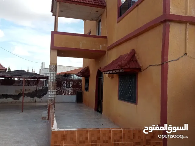 130 m2 More than 6 bedrooms Townhouse for Sale in Mafraq Um Al Jimal