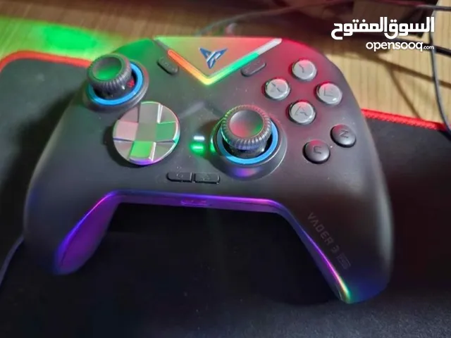 Pro gaming controller vader pro 3 good for pro gaming CoD fortnite and pubg