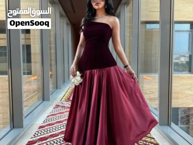 فستان سهرة أنيق جديد للبيع