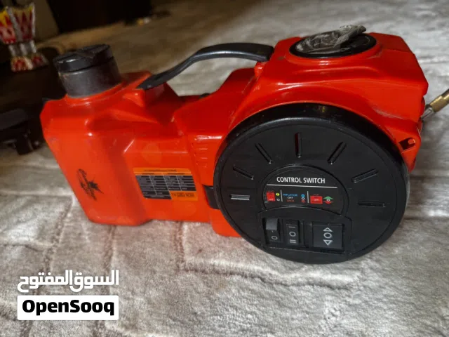 جيك رافعة حمولة خمسة طن. سهل الاستخدام