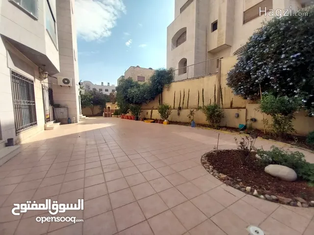 435 m2 4 Bedrooms Apartments for Sale in Amman Deir Ghbar