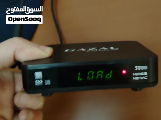 رسيفر غزال رويال 5000 بحالة ممتازة شغال ستلايت ويوتيوب فقط الاشتراكات منتهية معاه الريموت /