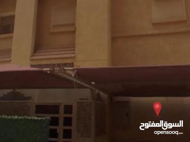 1760 m2 More than 6 bedrooms Townhouse for Sale in Hawally Al-Bedae
