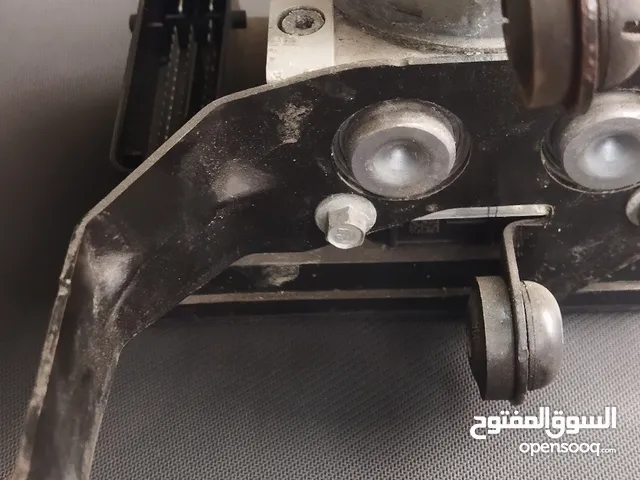 Mechanical parts Mechanical Parts in Zarqa