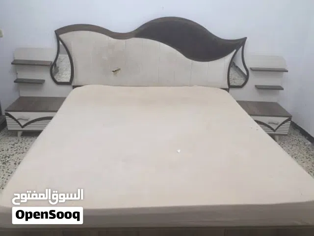 كزيوني ب 2000 بس  غرفة نوم 7 قطع   فراش سرير   مكتبة   غاز