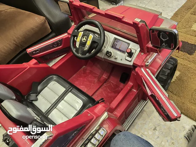 سيارة أطفال كبيرة للبيع مستعملة بطارية جديدة