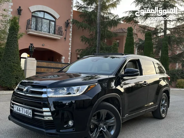 Used Toyota Highlander in Amman