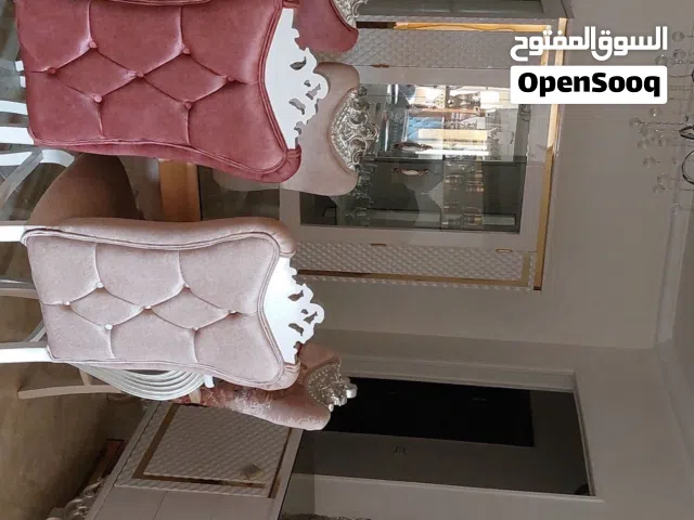 غرفة سفره كامله للبيع 8 كرسى لم تستعمل