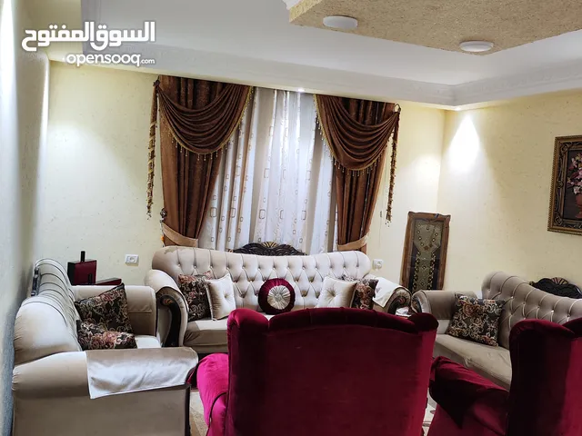 149m2 3 Bedrooms Apartments for Sale in Ramallah and Al-Bireh Beitunia