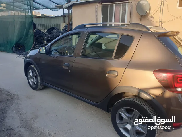 Used Renault Sandero in Salt