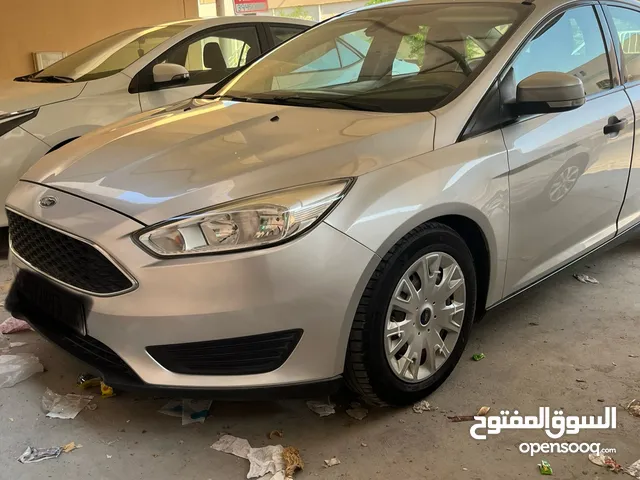 Ford focus 2017 model it mileage is 82000 Km & it's new engine is fixed by ford in warranty at 63000