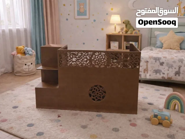 سرير اطفال مستخدم نضيف بسعر 40000