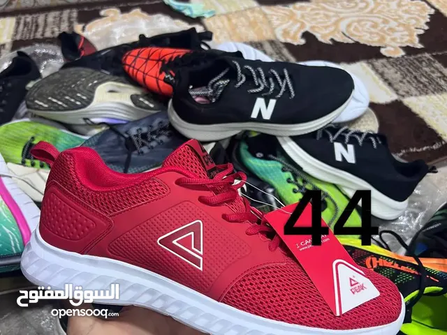 44 Sport Shoes in Basra