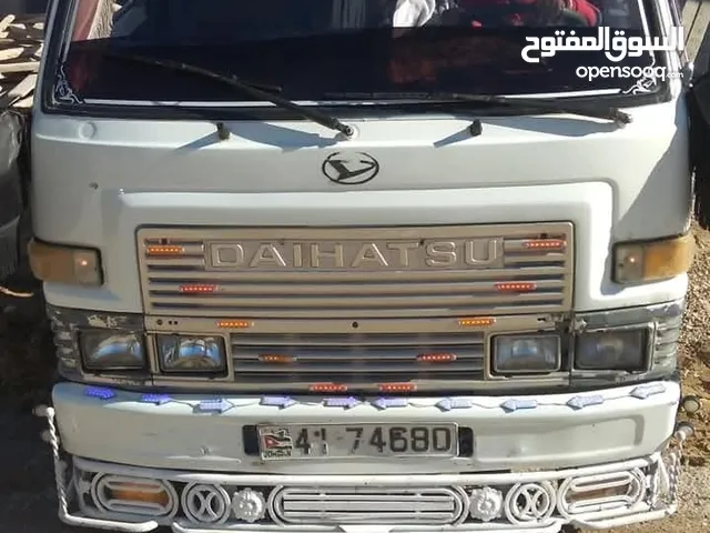 قلاب دايهاتسو96 للبيع بسعر حرق