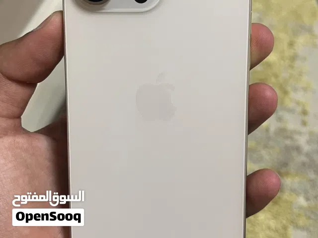 حواف ذهب. iPhone. 16promax