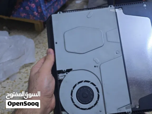 بلي 4 اوربي سلم 500كيكا  العدسة عاطلة ويا يدة وكيبلاتة الجهاز شغال اونلاين بدون مشكلة