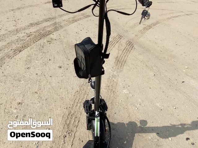 للبيع سكوتر الوحش قابل للمسومة