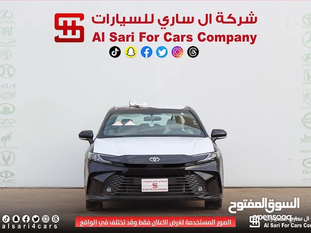 تويوتا كامري E 2025