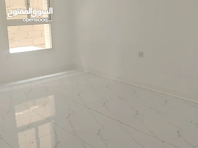 200 m2 3 Bedrooms Apartments for Rent in Kuwait City Surra