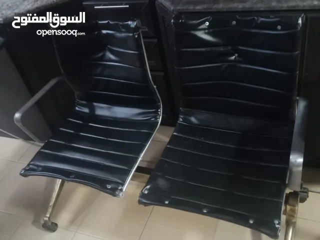 كرسي حلاقه ستاتي حلو بجنن اعتبارنا جديد +كرسي مزوج بجنن الله يطرح وبارك لا صاحب النصيحب