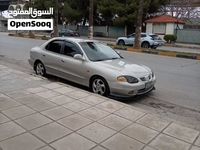 1999 هيونداي افانتي Limited