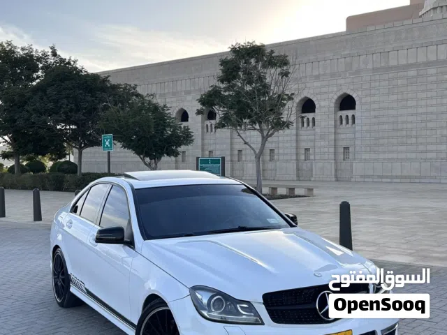 للبيع مرسدس c300 مستخدم لأول من تصدير