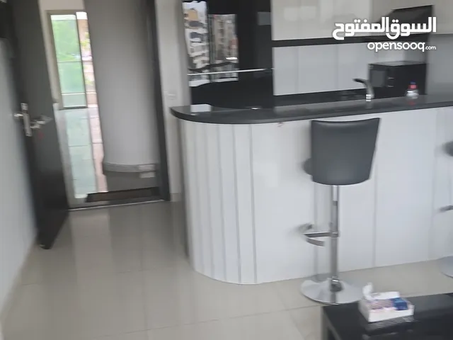 appartement in belle Vue awakar fully furnished all equipped with balcony with 2parking and equipped