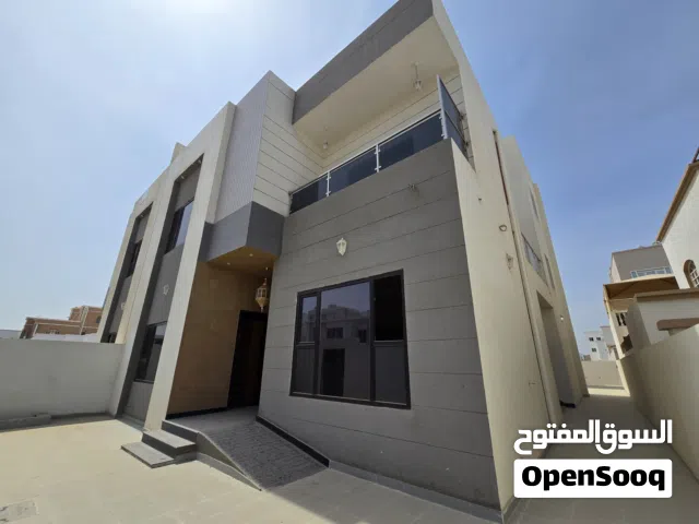 فيلا للبيع المعبيله  السابعه تشطيبات راقيه خلف جامع القوت قريب دورا الصناعيه  ومدينة السلطان هيثم