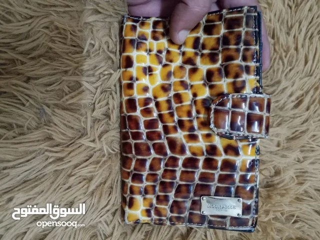 محفظة جلدية فاخرة وانيقة MODA PELLE SINCE 1991 للسيدات مصنوعة من اجود انواع الجلود الأصلية الطبيعية
