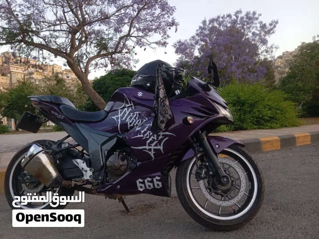 2021 سوزوكي SF