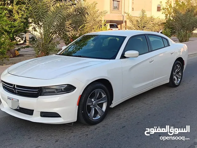 للبيع دوج تجارجر موديل 2016