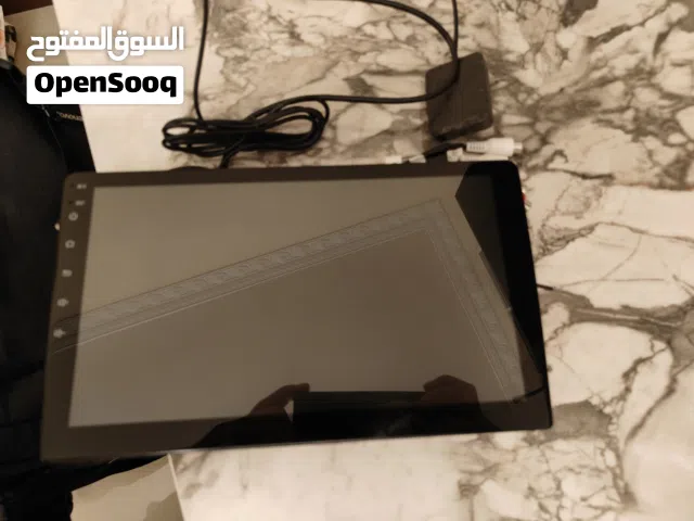 Turn your car into a smart vehicle with this high-definition Android touchscreen! Perfect for naviga