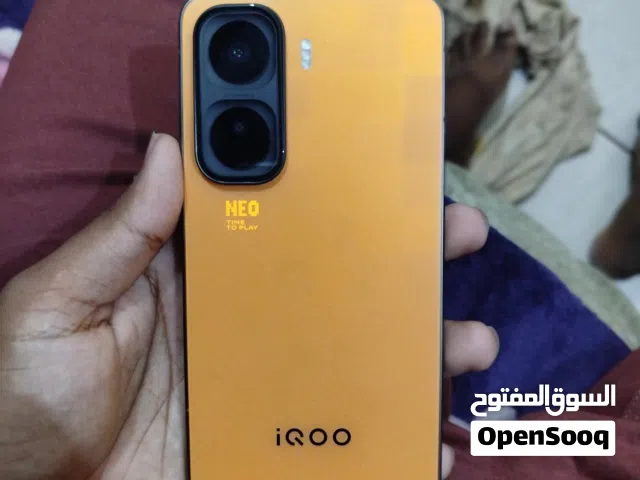 Iqoo neo 11