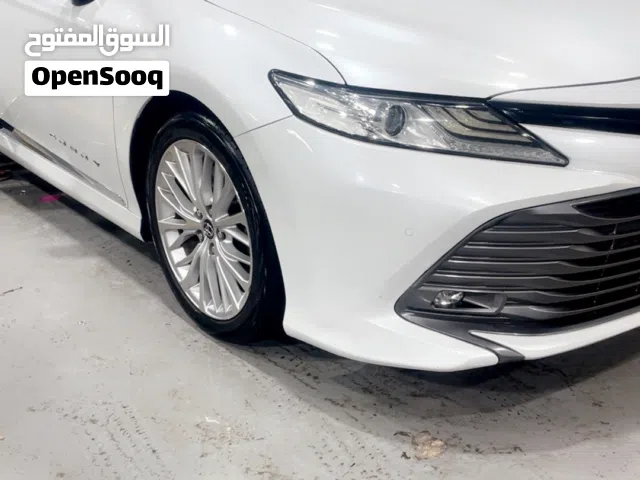2019 Toyota Camry Core