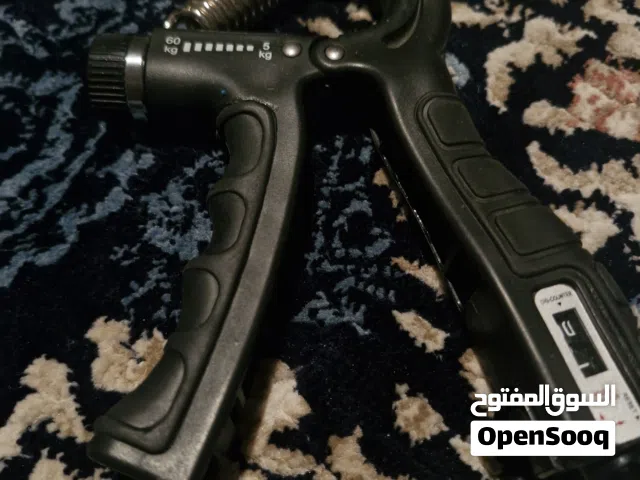 ادوات تقوية قبضة اليد (حجم متوسط) لتقوية قبضة اليد جيدة جدا ومفيدة