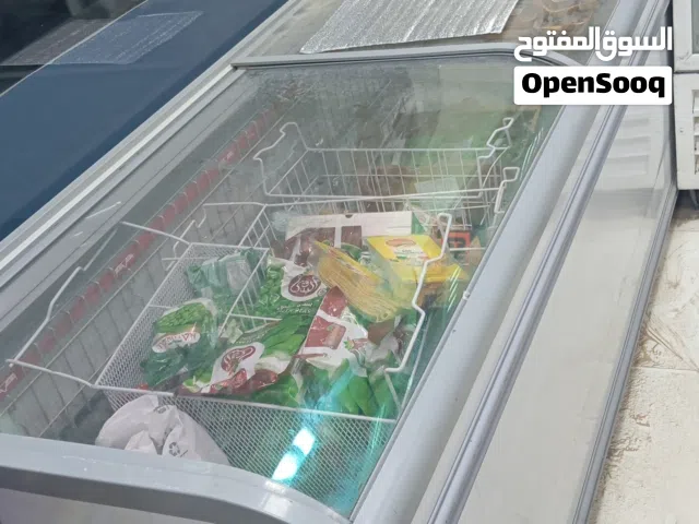 ثلاجات للبيع