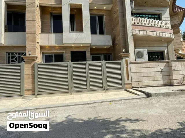 للبيع دار سكني مودرن درجة اولى في السيدية موقع مميز 100م واجهة 6م لدى شركتنا الاعتماد. الهندسي حصراً