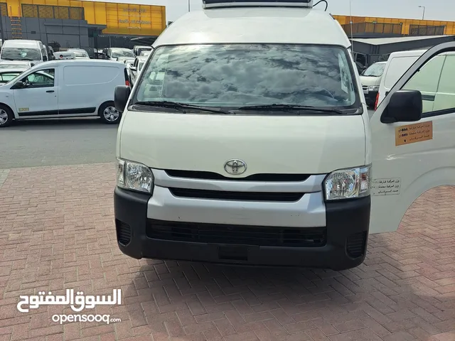 Toyota Hiace 2018 in Sharjah