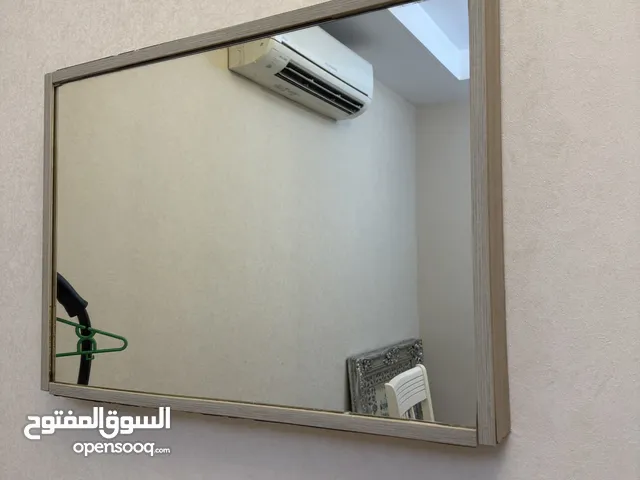 للبيع طاولات ومناظر