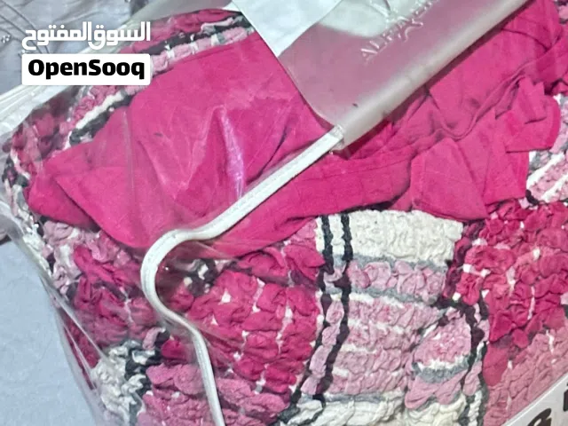 غطاء قنفات مستخدم ونظيف