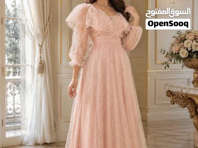 فستان خطبه او سهره مميزه مستعمل لبسه وحده