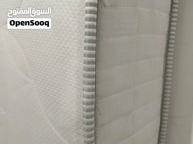 فرشه طبيه مجوز للبيع المقاس مترين في متر وسبعين موجوده بيت في عمان تلاع العلي